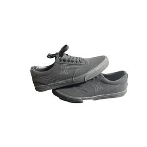 NEW! MEN'S HURLEY ARLO LACE UP LIGHTLY CUSHIONED FOOTBED CANVAS SNEAKER! VARIETY